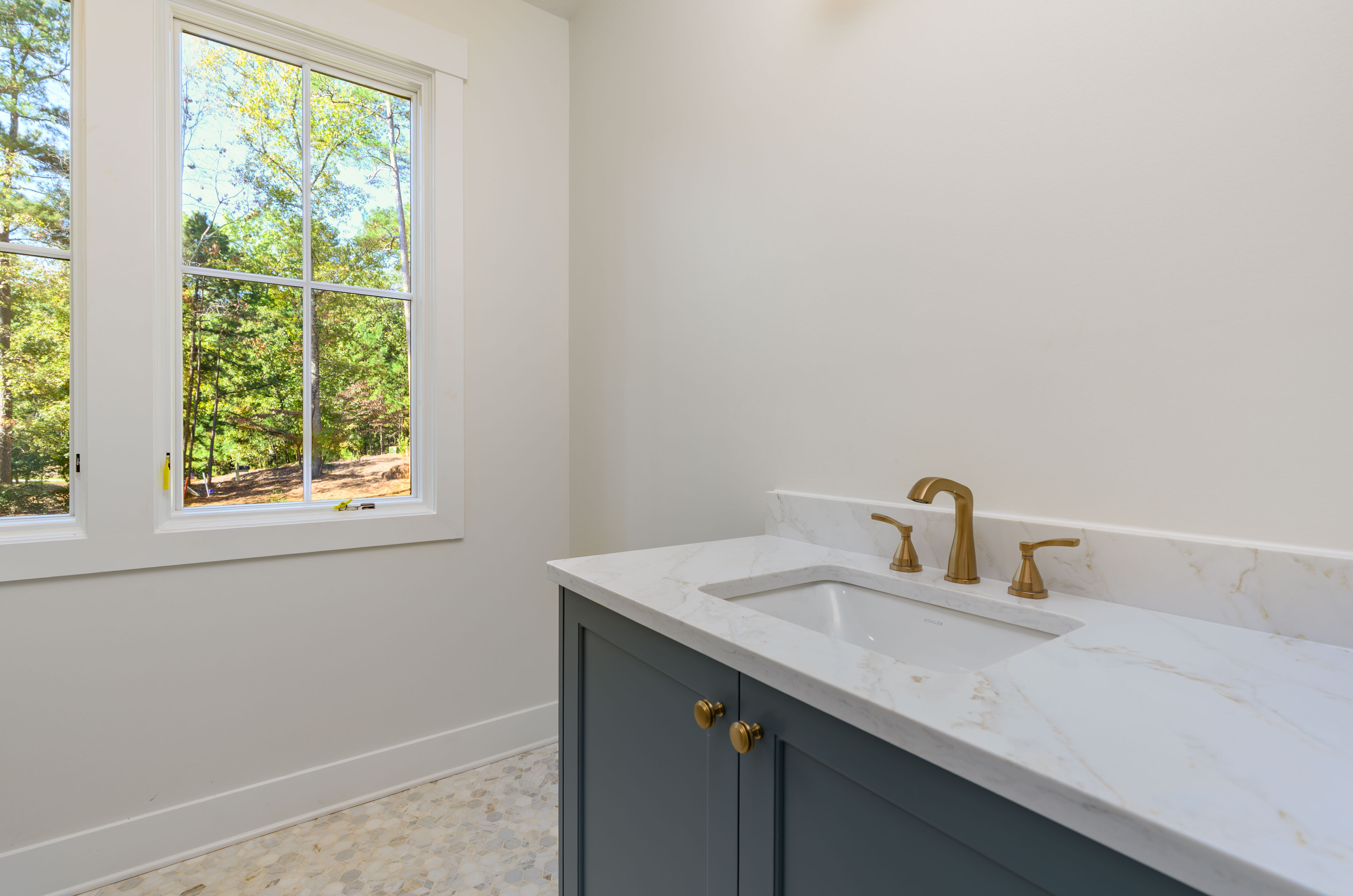 1050 Maple Ridge Way image 43
